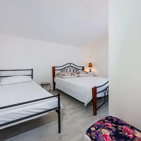 Juresko * Ζαντάρ