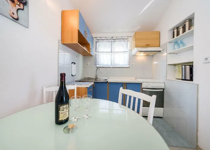 דירה Juresko זאדאר